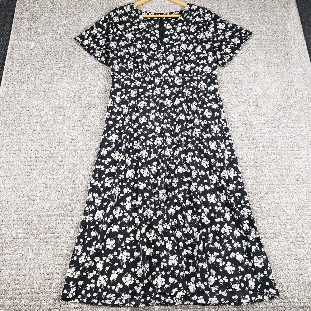 Disturbia Dress size 8 Black Floral Maxi V-Neck Dark Spring Goddess Goth Alt